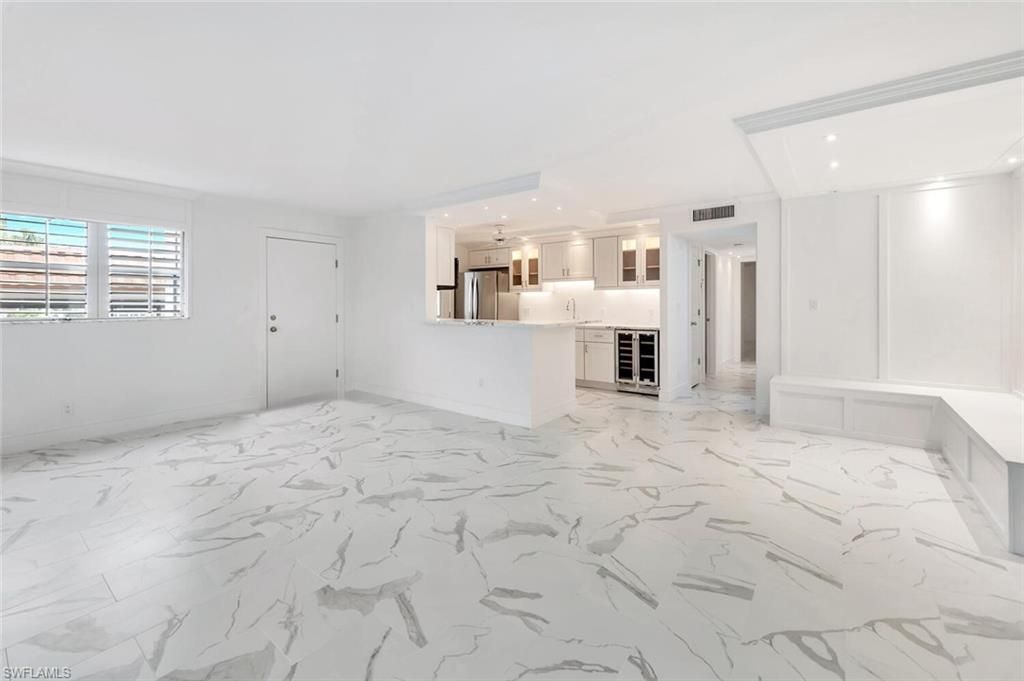 222 Harbour Dr, Unit 114, Naples, FL 34103 Photo