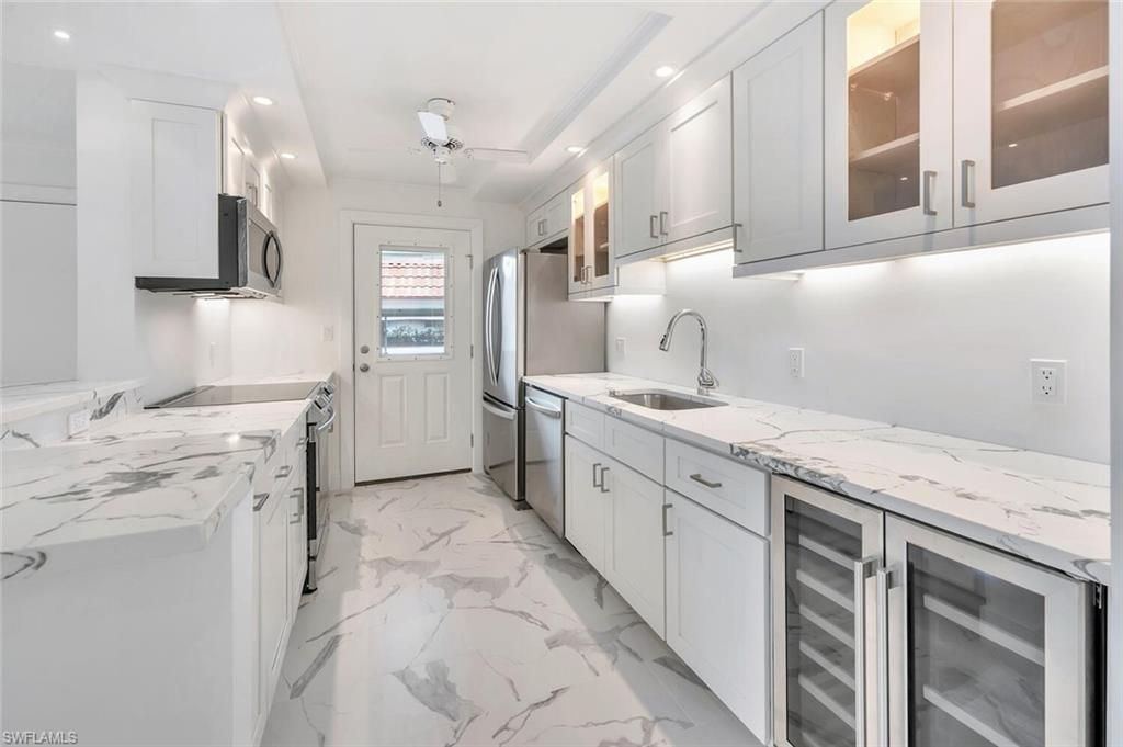 222 Harbour Dr, Unit 114, Naples, FL 34103 Photo