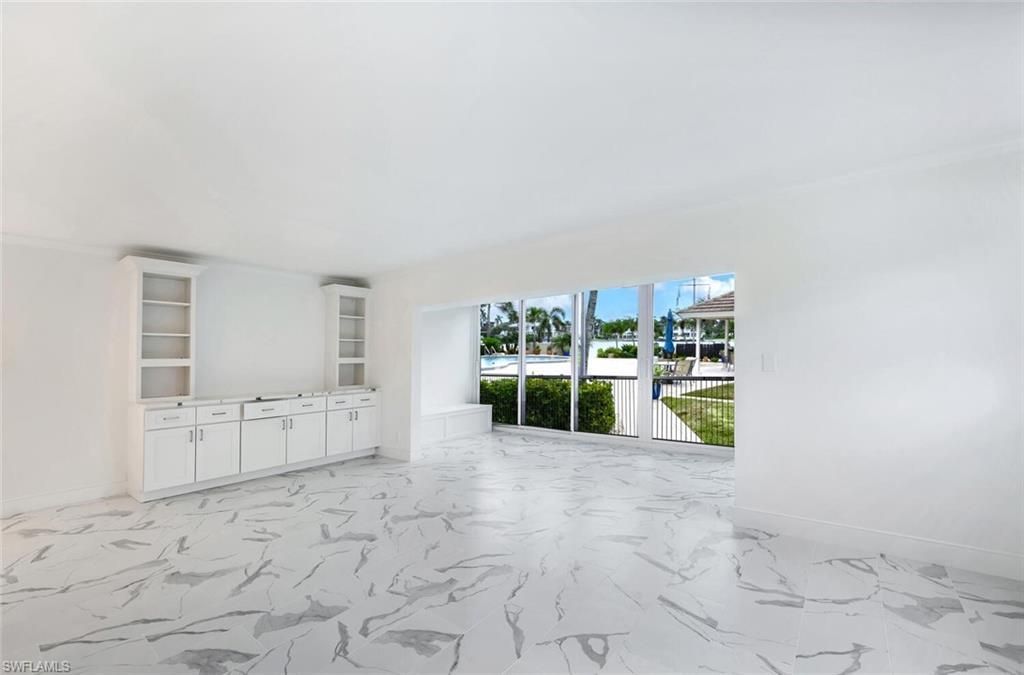 222 Harbour Dr, Unit 114, Naples, FL 34103 Photo