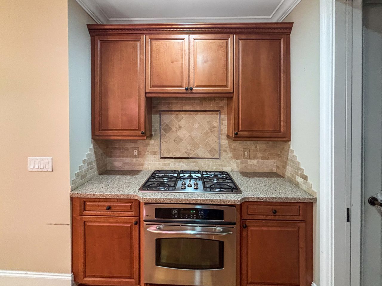 308 Lindrick Court Photo 14