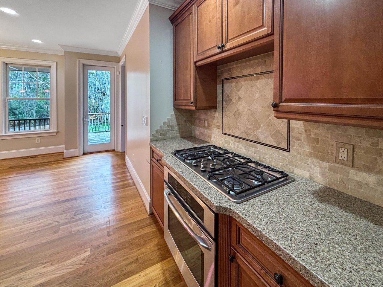 308 Lindrick Court Photo 15