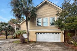 308 Lindrick Court photo 4