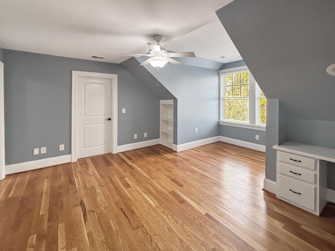 308 Lindrick Court Photo 33