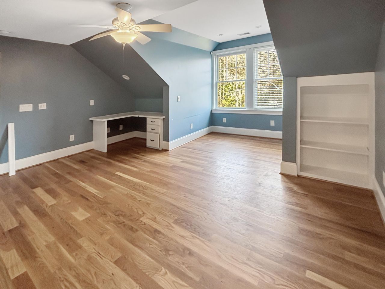 308 Lindrick Court Photo 36