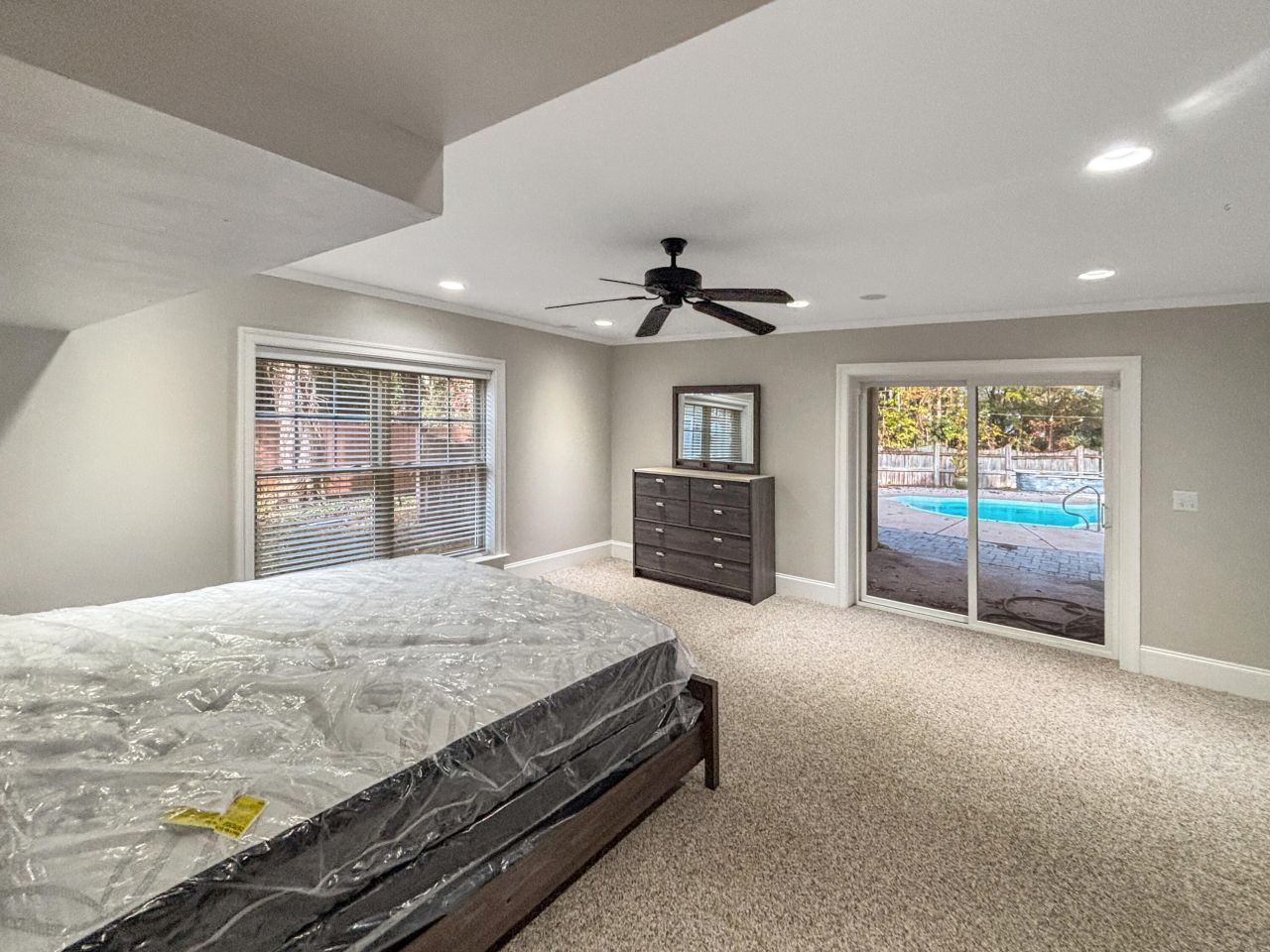 308 Lindrick Court Photo 40