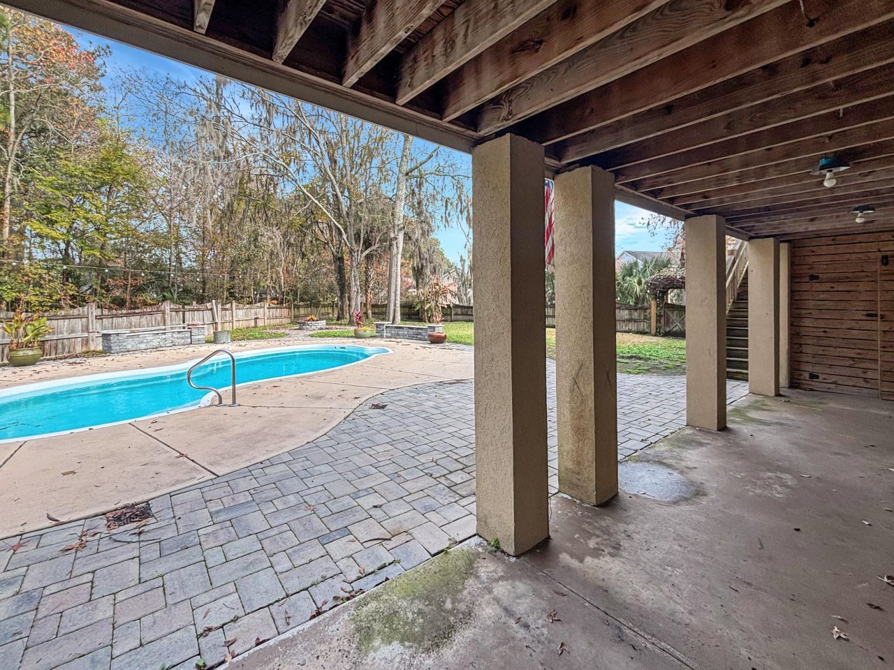 308 Lindrick Court Photo 43