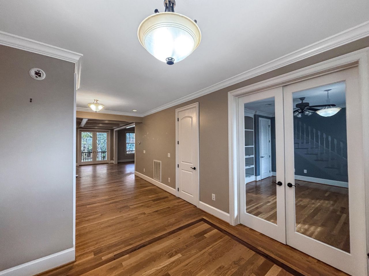 308 Lindrick Court Photo 5