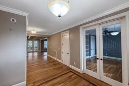 308 Lindrick Court photo 4