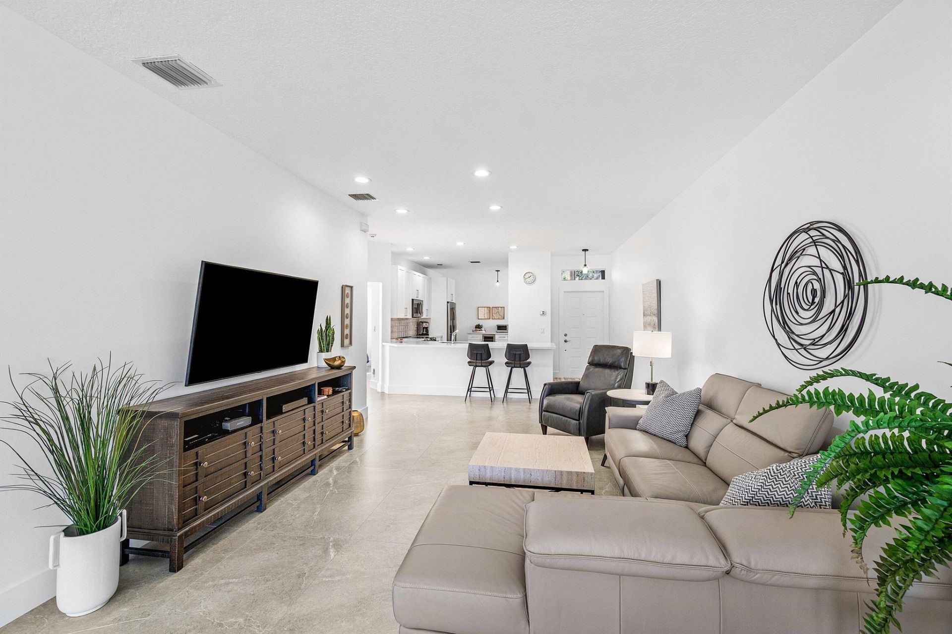 10605 Royal Caribbean Circle, Boynton Beach, FL 33437 Photo