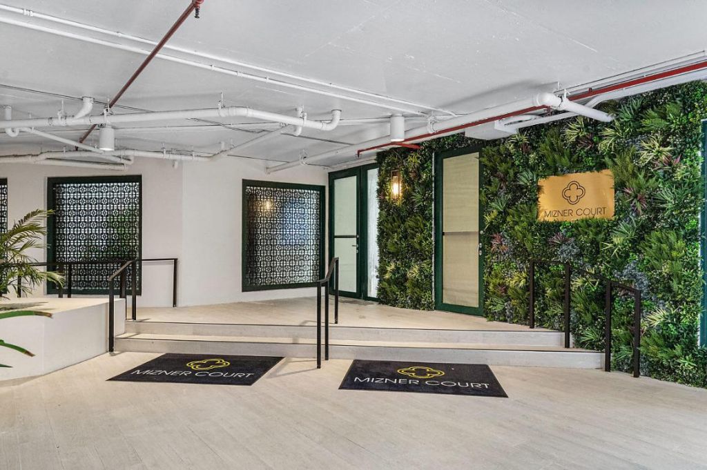 140 SE 5th Avenue, Unit 442, Boca Raton, FL 33432 Photo