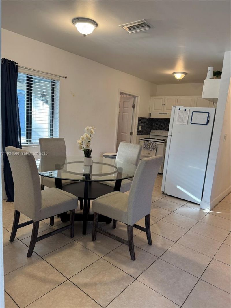 2227 NW 9th Ct, Fort Lauderdale, FL 33311 Photo