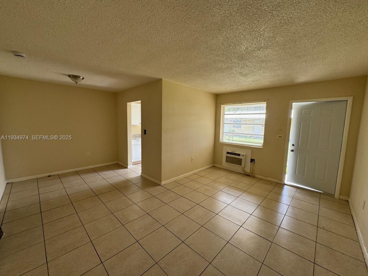 151 NW 164th St, Miami, FL 33169 Photo