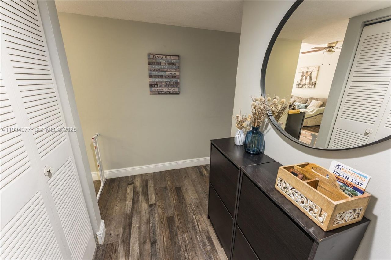 8810 SW 132nd Pl, Unit 404DN, Miami, FL 33186 Photo