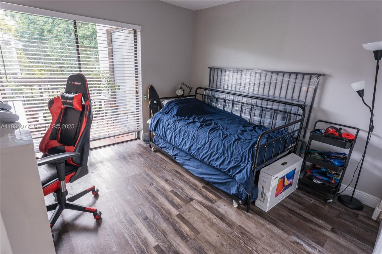 8810 SW 132nd Pl, Unit 404DN, Miami, FL 33186 Photo