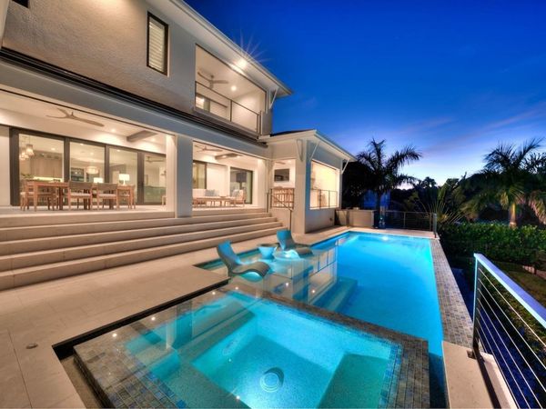 1332 Eagle Run Dr, Sanibel, FL 33957