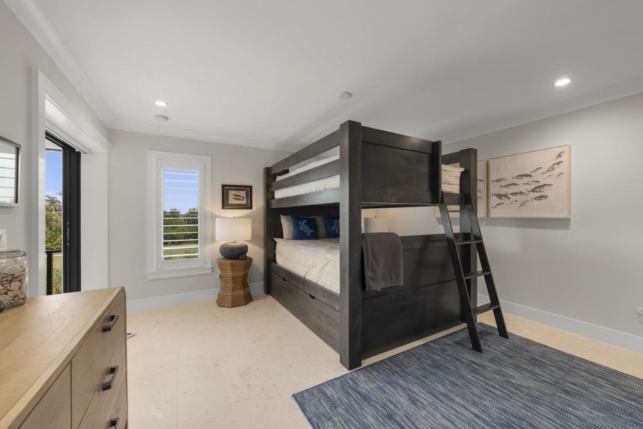 1332 Eagle Run Dr, Sanibel, FL 33957 Photo