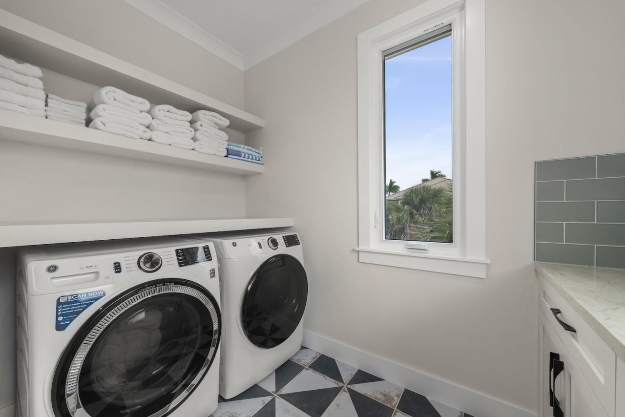 1332 Eagle Run Dr, Sanibel, FL 33957 Photo