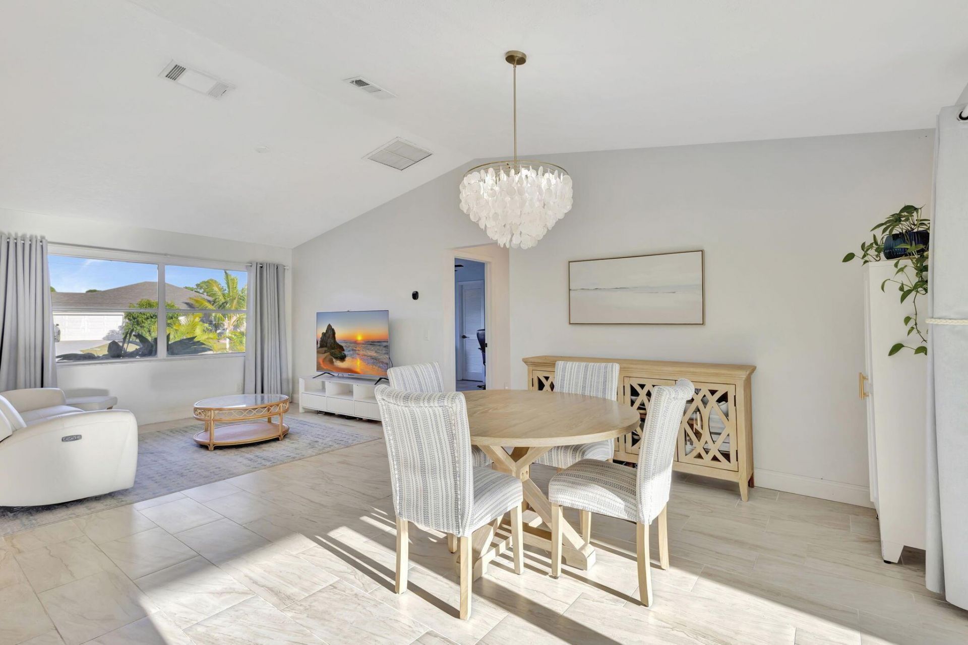 1902 SE South Buttonwood Drive, Port Saint Lucie, FL 34952 Photo