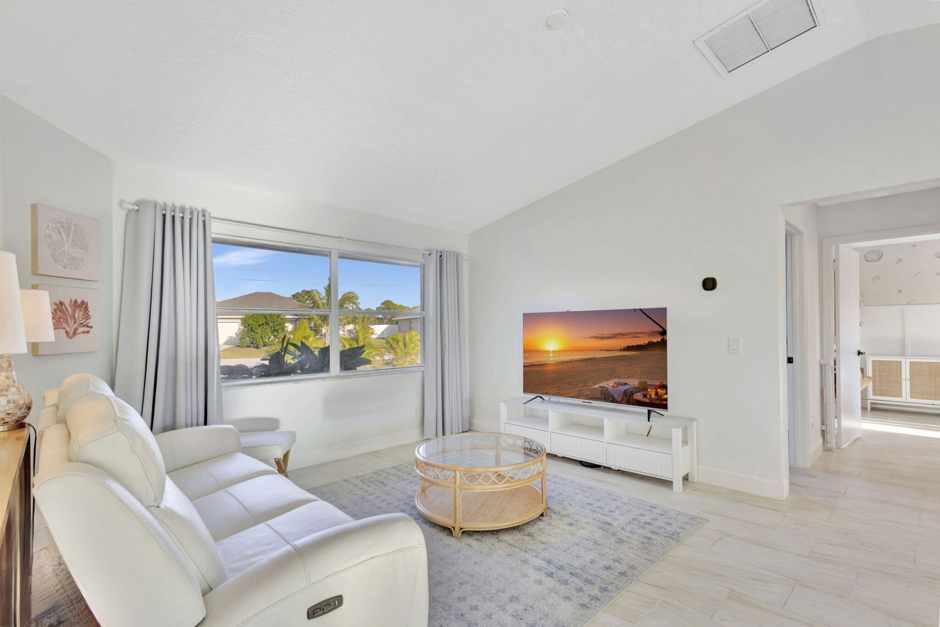 1902 SE South Buttonwood Drive, Port Saint Lucie, FL 34952 Photo