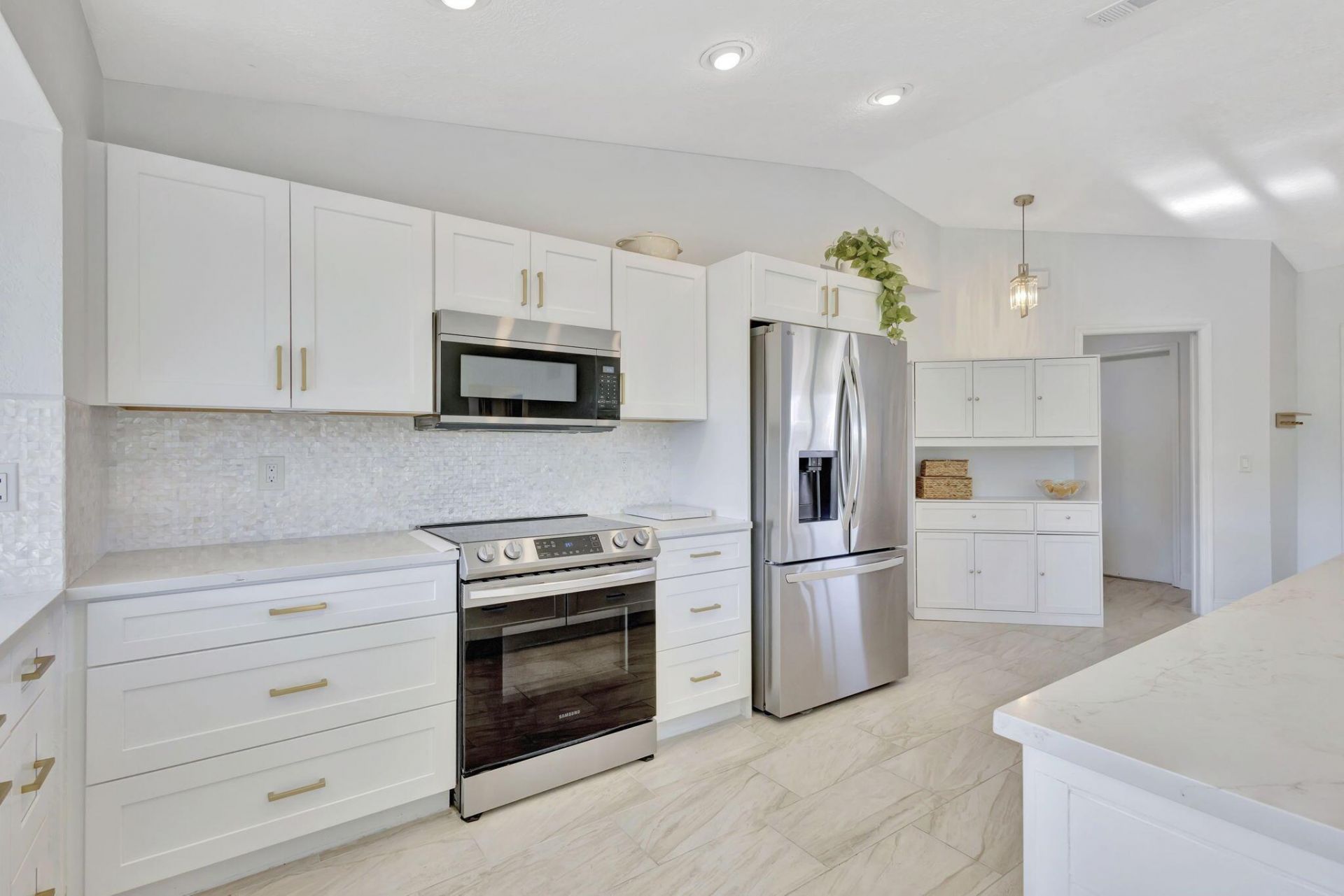 1902 SE South Buttonwood Drive, Port Saint Lucie, FL 34952 Photo