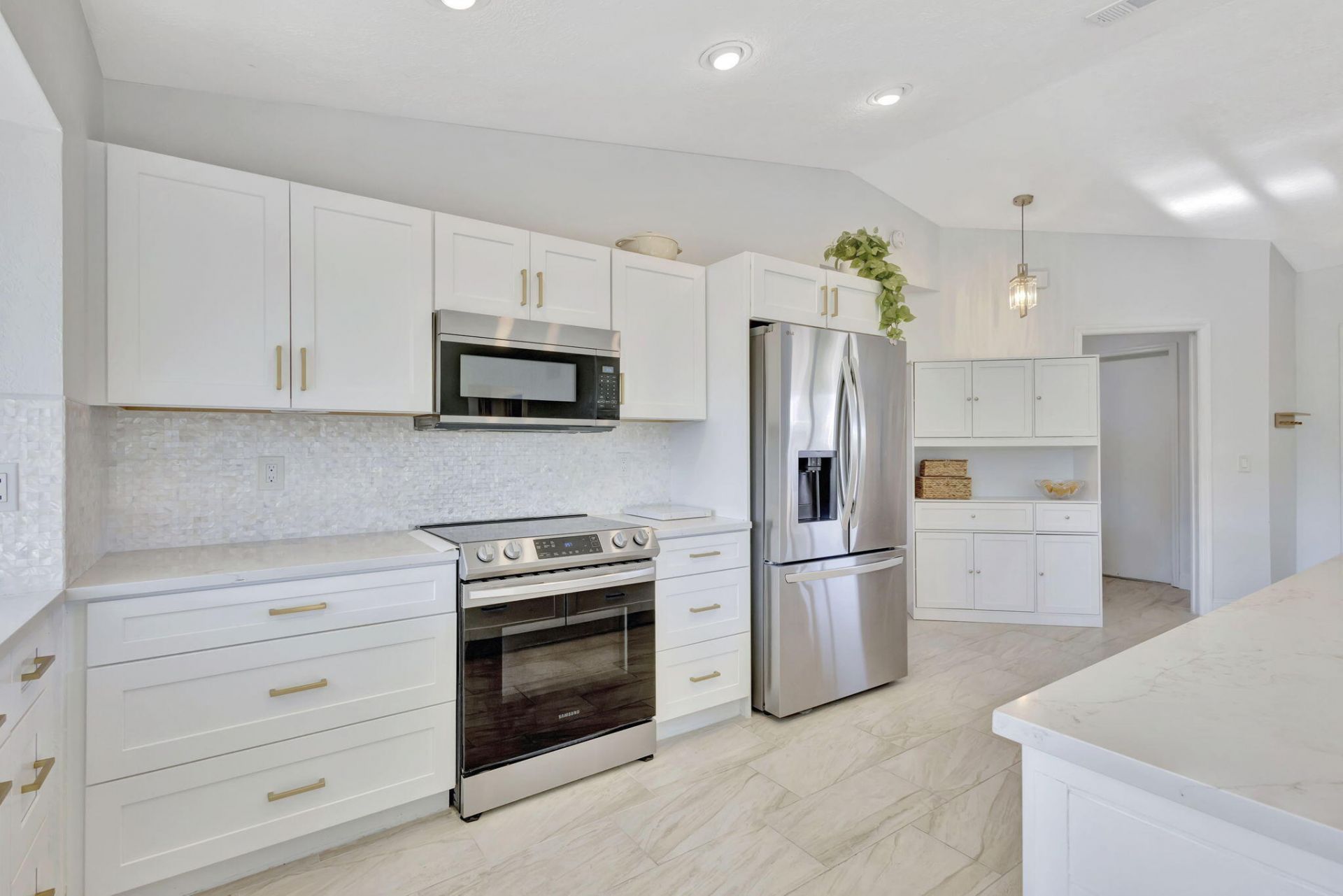 1902 SE South Buttonwood Drive, Port Saint Lucie, FL 34952 Photo