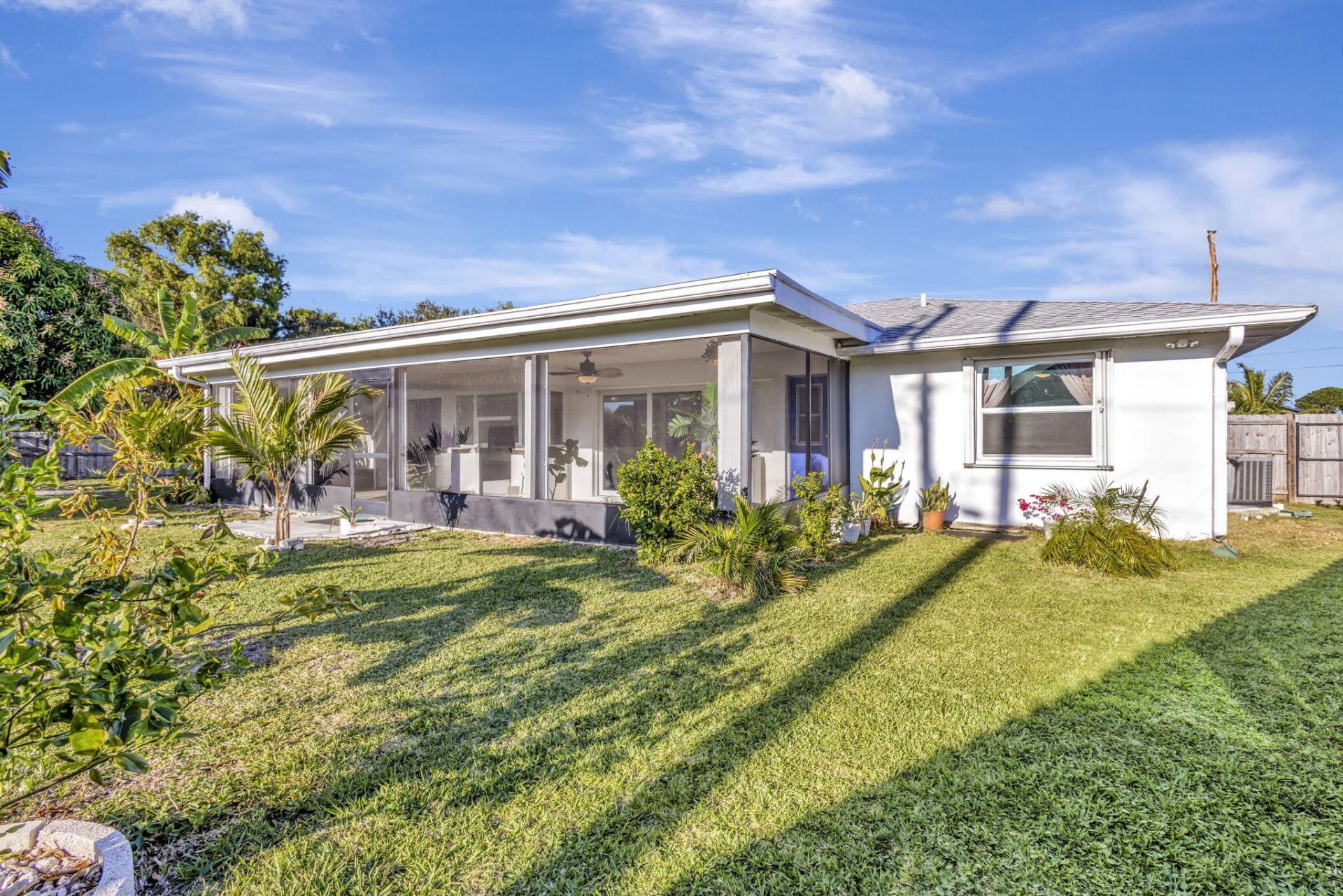 1902 SE South Buttonwood Drive, Port Saint Lucie, FL 34952 Photo