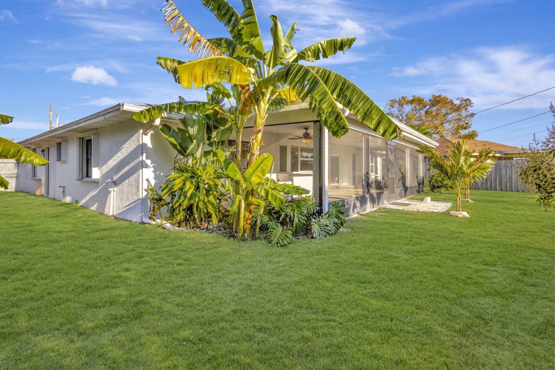 1902 SE South Buttonwood Drive, Port Saint Lucie, FL 34952 Photo