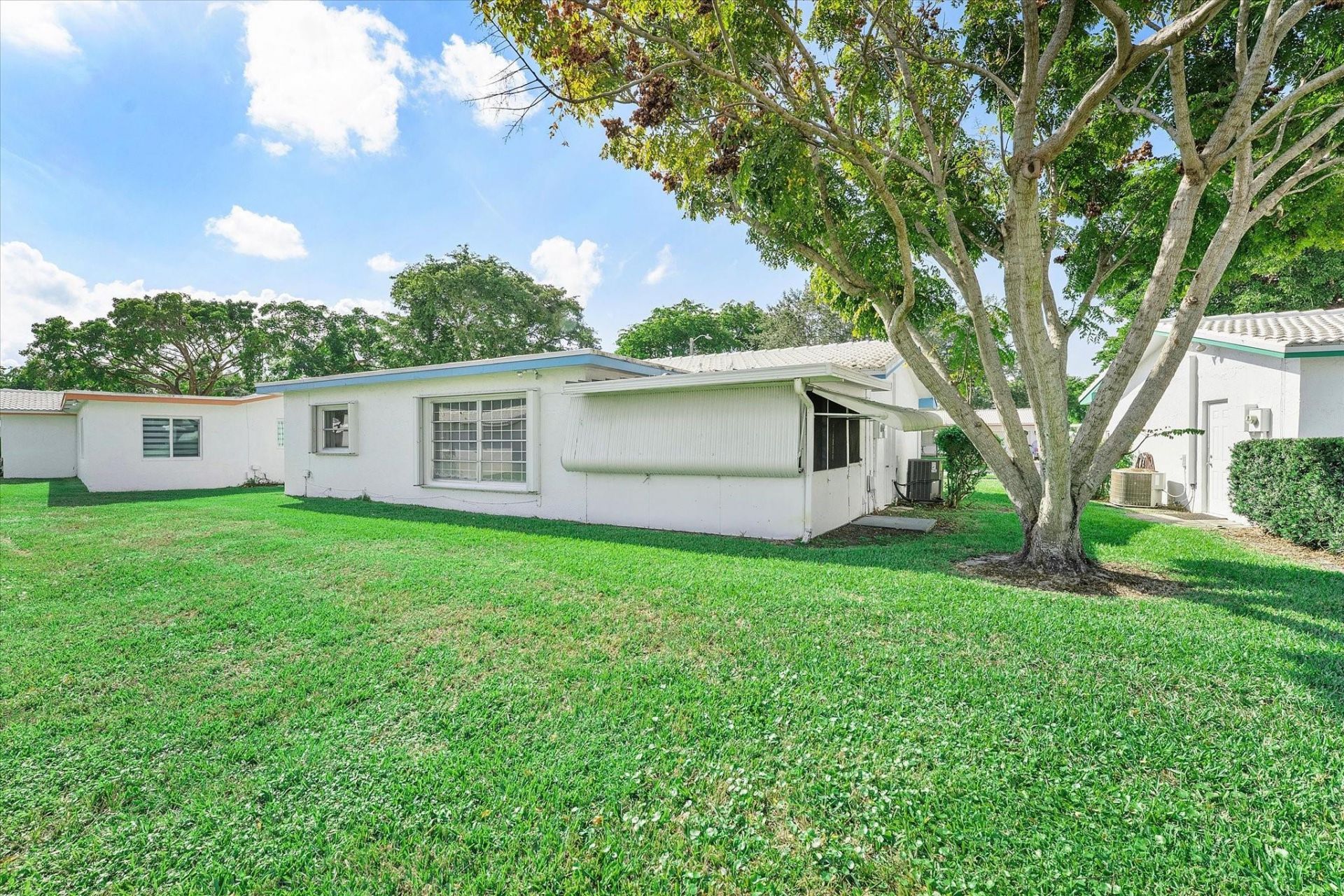 1540 NW 85th Avenue, Plantation, FL 33322 Photo