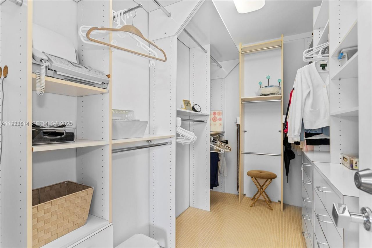 19667 Turnberry Way, Unit 17K, Aventura, FL 33180 Photo