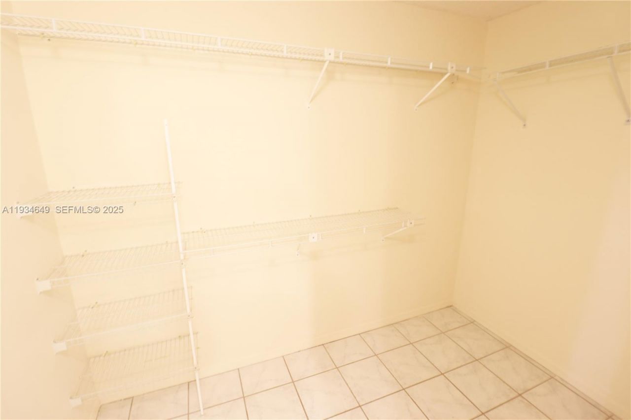 464 NE 210th Cir Ter, Unit 20410A, Miami, FL 33179 Photo