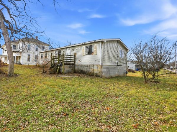 2202 S Home Avenue, Marion, IN 46953