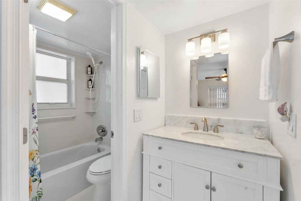 2870 NE 14th Street Causeway, Unit 208c, Pompano Beach, FL 33062 Photo