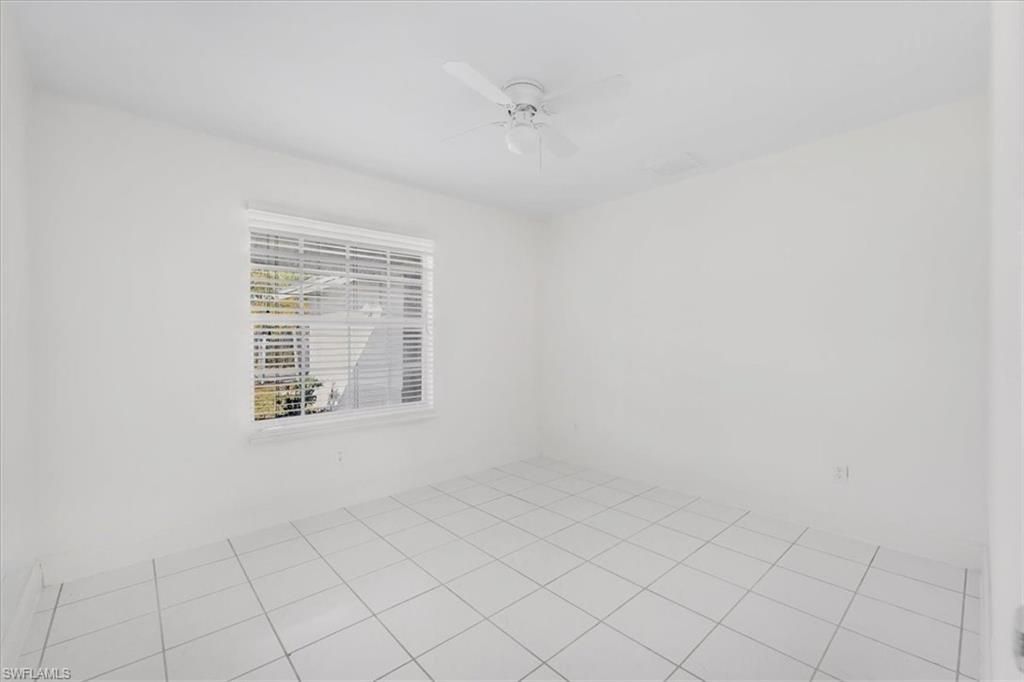 1302 NE 4th Ter, Cape Coral, FL 33909 Photo