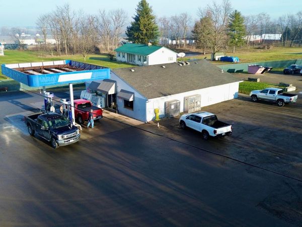 10472 State Route 56 E, Circleville, OH 43113