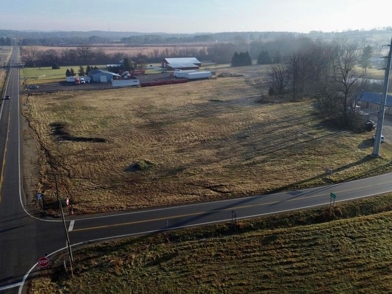 10472 State Route 56 E, Circleville, OH 43113 Photo 6