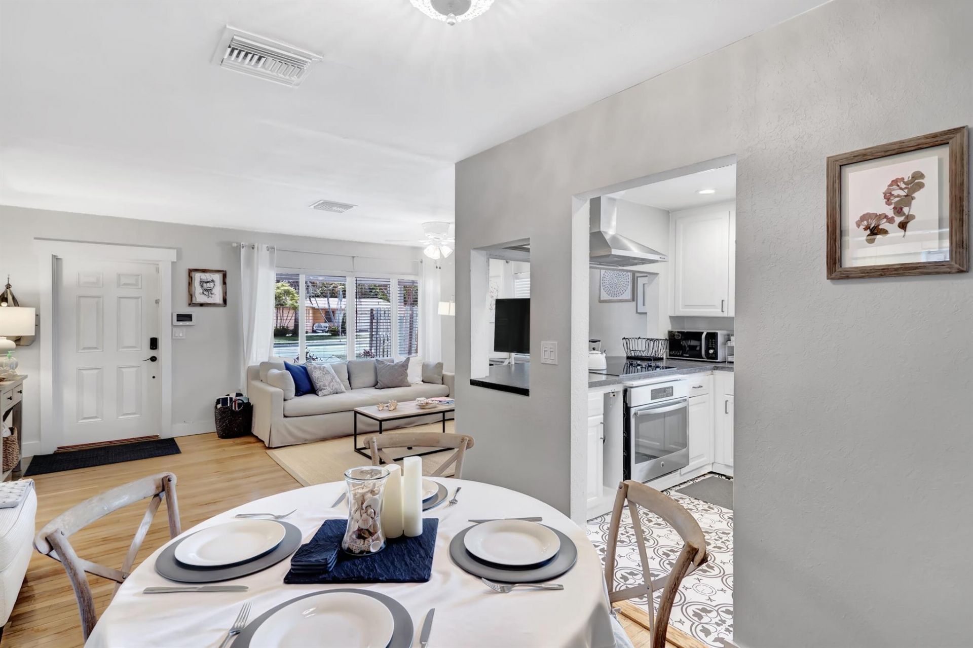 6410 S Olive Avenue, West Palm Beach, FL 33405 Photo