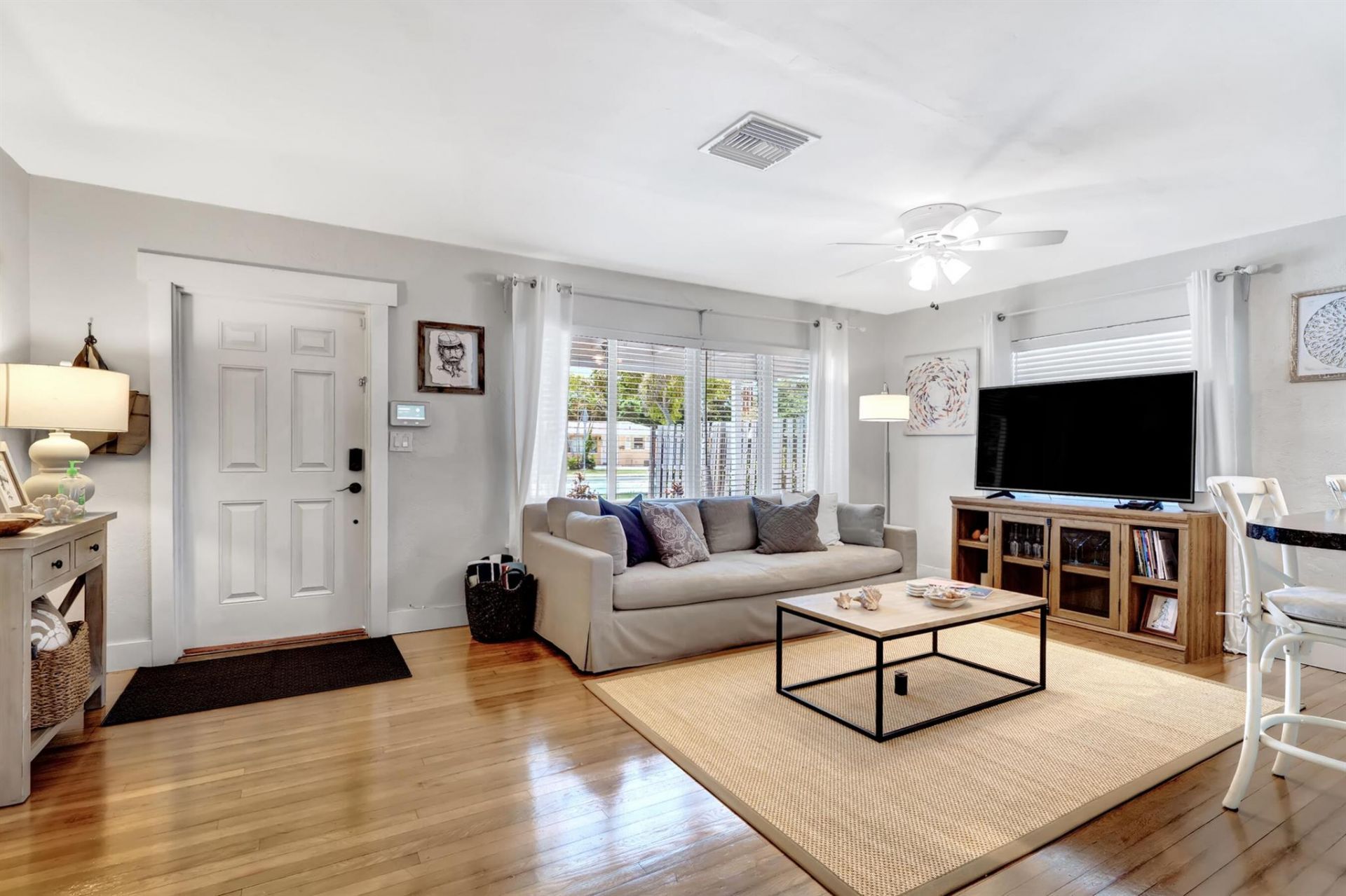 6410 S Olive Avenue, West Palm Beach, FL 33405 Photo