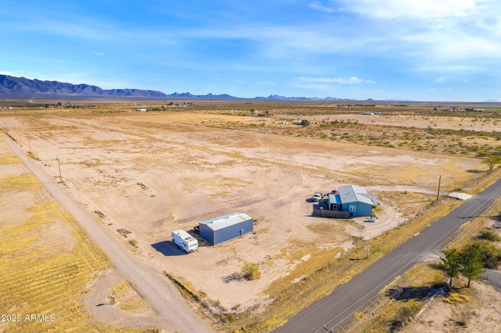10187 N MORMON Road, Elfrida, AZ 85610