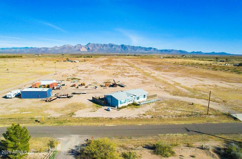 10187 N MORMON Road, Elfrida, AZ 85610