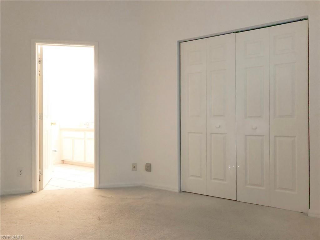 8073 Pacific Beach Dr, Fort Myers, FL 33966 Photo