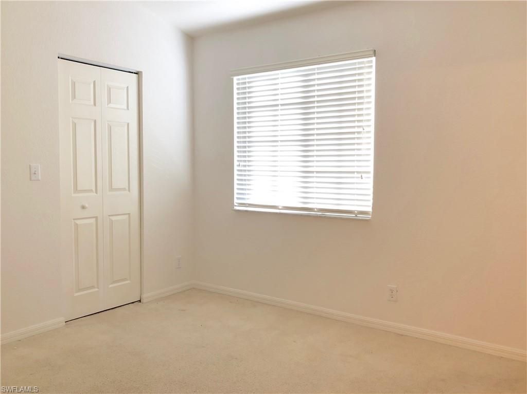 8073 Pacific Beach Dr, Fort Myers, FL 33966 Photo