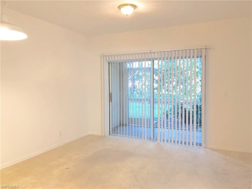 8073 Pacific Beach Dr, Fort Myers, FL 33966 Photo