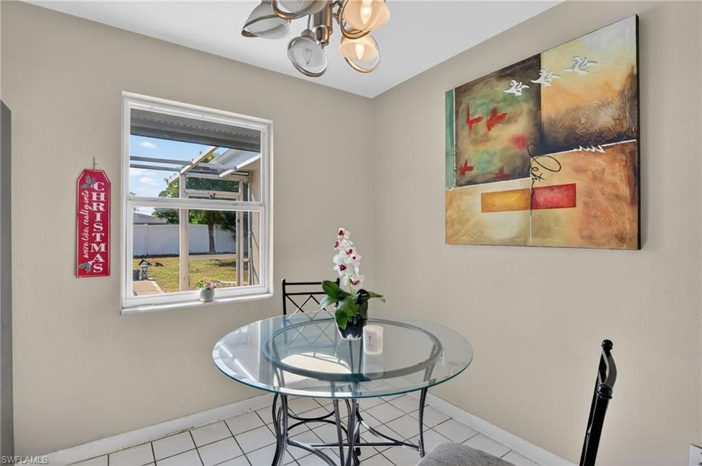 1718 SE 29th Ln, Cape Coral, FL 33904 Photo