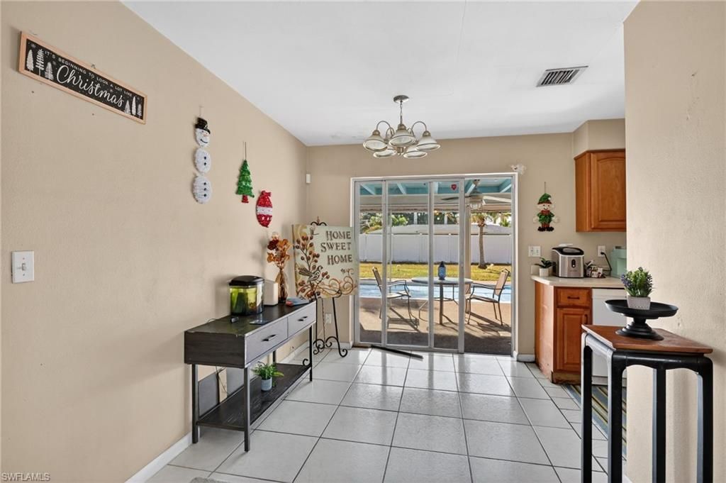 1718 SE 29th Ln, Cape Coral, FL 33904 Photo