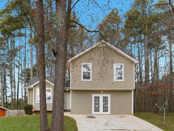 1957 SANDCREEK Drive SW, Atlanta, GA 30331