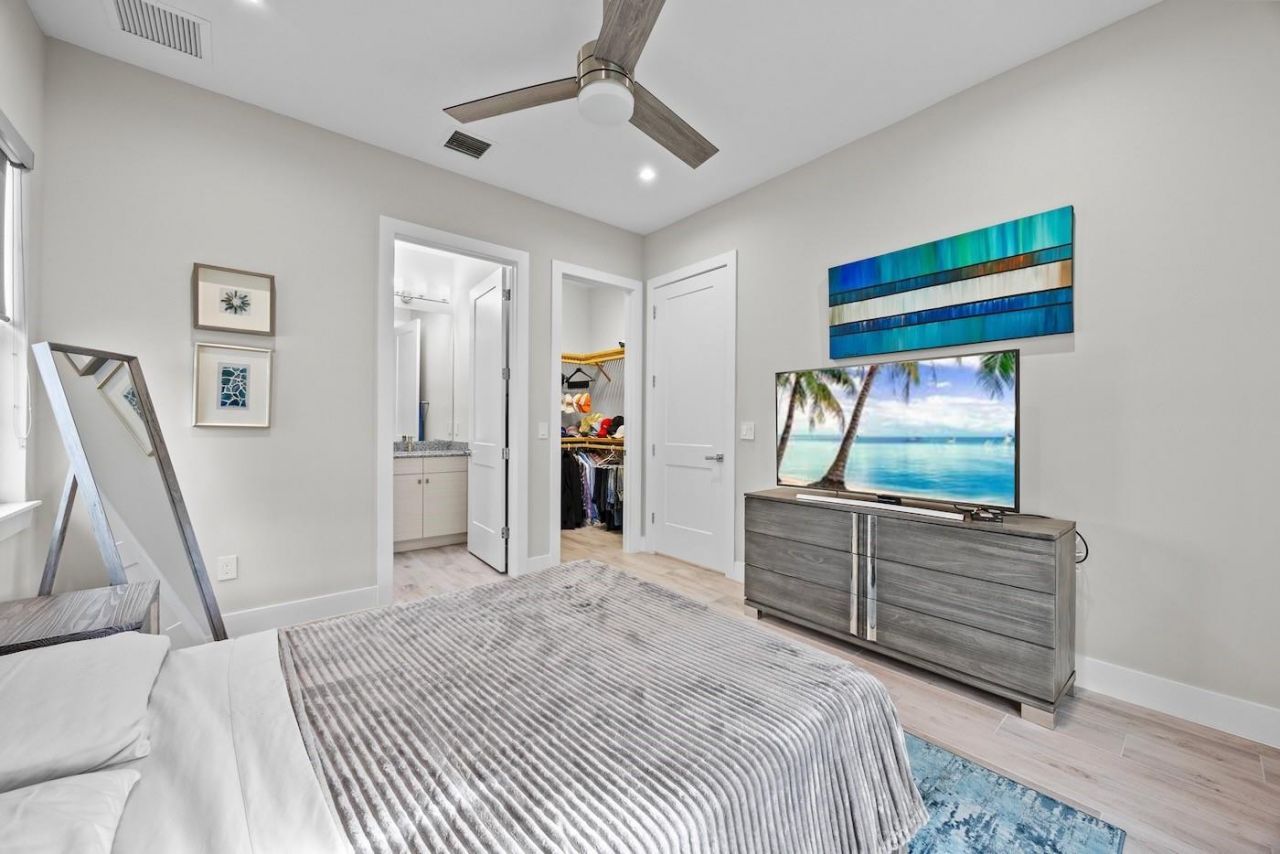 3069 Bellflower Cir, West Palm Beach, FL 33401 Photo