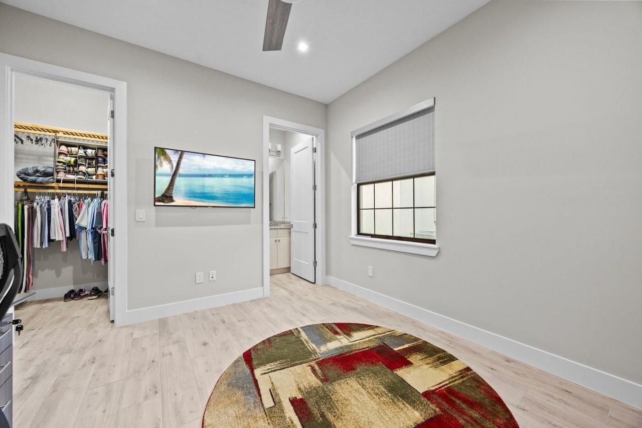 3069 Bellflower Cir, West Palm Beach, FL 33401 Photo