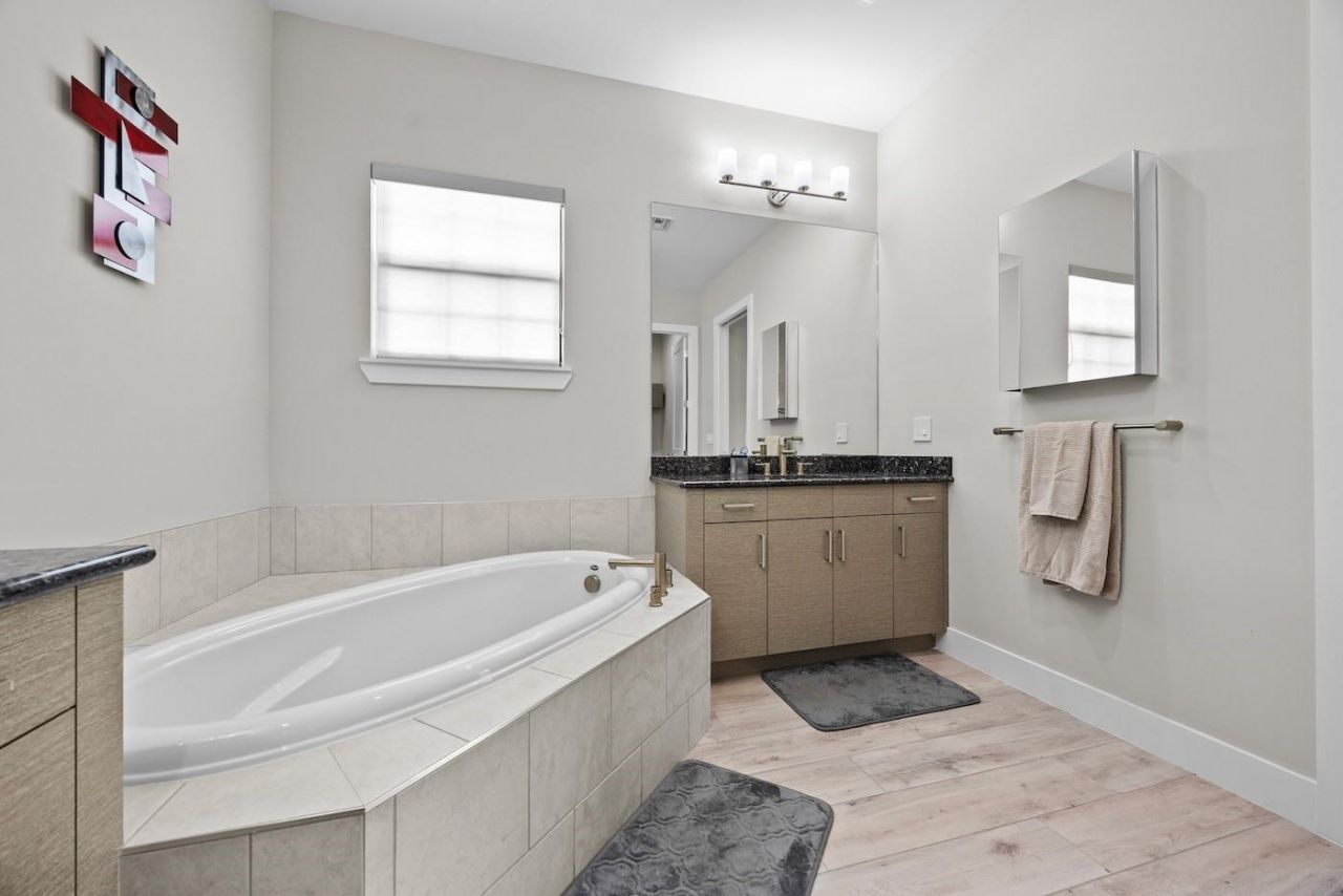 3069 Bellflower Cir, West Palm Beach, FL 33401 Photo