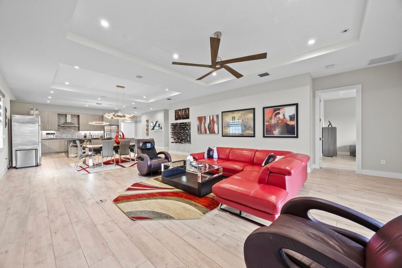 3069 Bellflower Cir, West Palm Beach, FL 33401 Photo