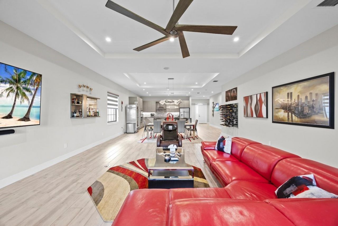 3069 Bellflower Cir, West Palm Beach, FL 33401 Photo